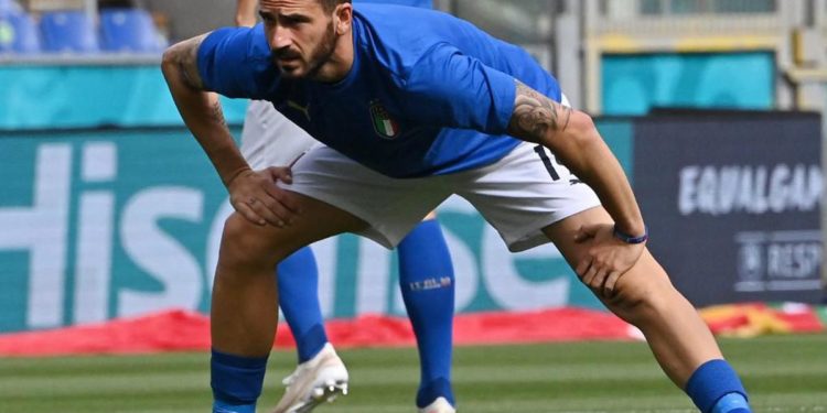 Euro 2020, Italia si inginocchia? “Squadra farà riunione e deciderà”