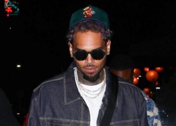 Chris Brown accusato di aver picchiato una donna