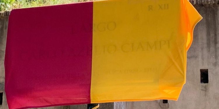 Roma, inaugurato largo Carlo Azeglio Ciampi: ma c’è un errore nella targa