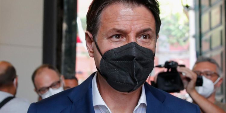 M5S, il ‘Vaffa Day’ di Conte