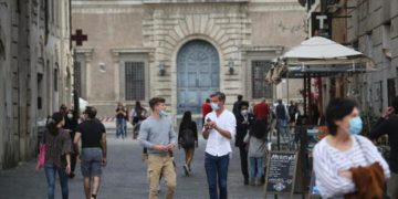 Ristoranti zona bianca e zona gialla, “resta limite 4 persone a tavola”