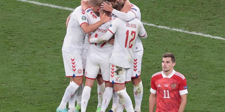 Euro 2020, Belgio e la super-Danimarca agli ottavi