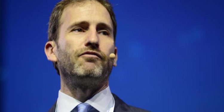 M5S e Garante, Casaleggio: “Chiederemo a chi dare i dati”