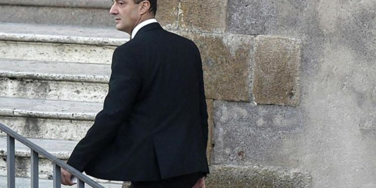 M5S, De Vito querela Lezzi