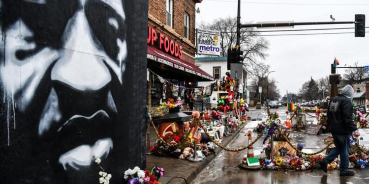 George Floyd, oggi la sentenza di condanna per l’ex agente Chauvin