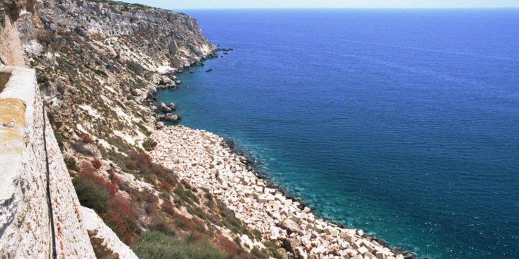 Vacanze: 9 famiglie su 10 rimarranno in Italia, top Puglia Sicilia e Toscana