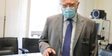 AstraZeneca, Galli: “Seconda dose forse non serve”