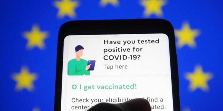 Green Pass, dal Codacons diffida urgente a Draghi: “Disparità di trattamento”