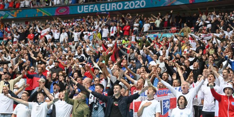Euro 2020, governo Gb a tifosi inglesi: “Non andate a Roma”