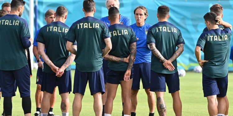 Euro 2020, “Italia-Austria: azzurri non si inginocchieranno”