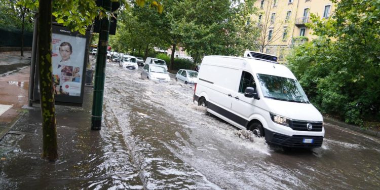 Ancora piogge e temporali al centro-nord, allerta gialla in 11 regioni