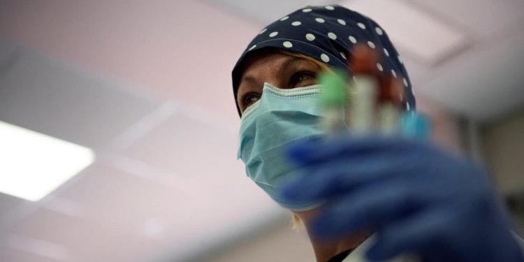 Covid Lazio oggi, 46 contagi e 2 morti: bollettino 29 giugno