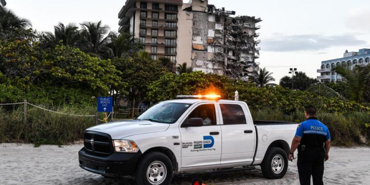 Crollo Miami, salgono a 5 i morti: ancora 156 i dispersi