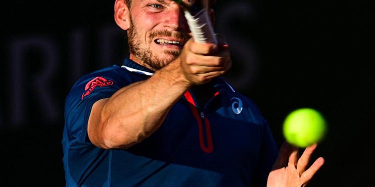 Roland Garros, Musetti vince derby con Cecchinato e vola agli ottavi