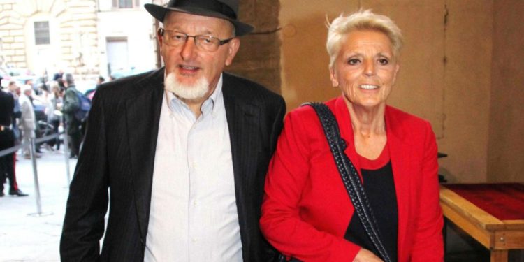 Genitori Renzi, aperto e subito rinviato processo per bancarotta 3 coop