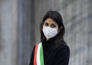 Roma, “attacco hacker al sito comitato M5S per Raggi”