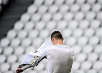 Ronaldo, parla la mamma: “E’ in forma, giocherà altri 3 anni”