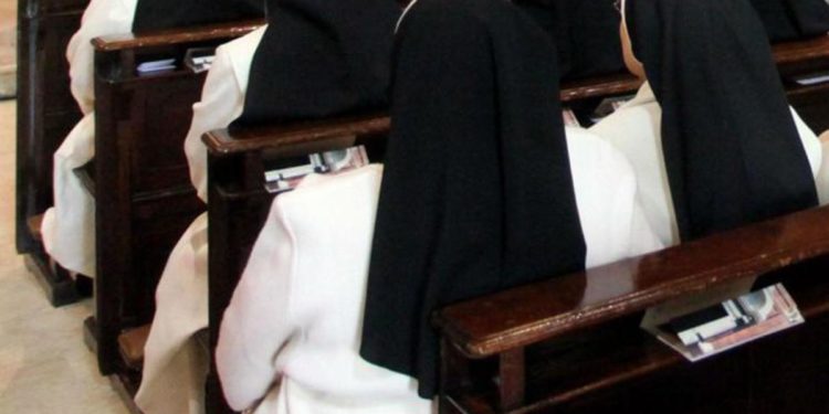 Suora italiana espulsa da Iran