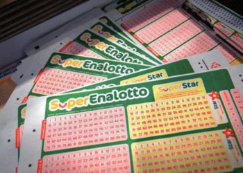Superenalotto, centrati sette ‘5’ da quasi 24mila euro
