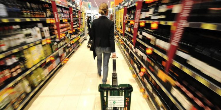 Volano acquisti gourmet, pesce fresco e bollicine più gettonati in 1° trim 2021