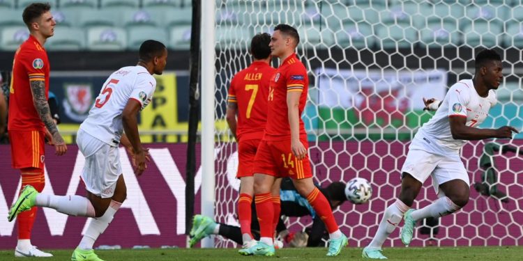 Euro 2020, Galles-Svizzera 1-1 e Italia da sola in vetta