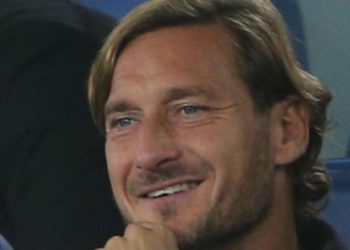 Totti e la Roma: “Non ci sarà nessun ruolo, il telefono è spento”