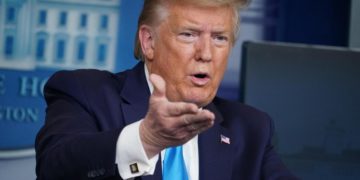 Covid, Trump all’attacco: “Cina deve pagare per quello che è successo”