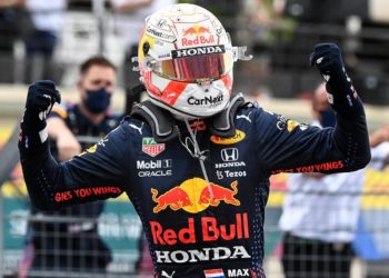 F1, Gp Francia: vince Verstappen, Hamilton secondo