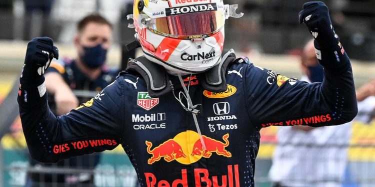 F1, Gp Francia: vince Verstappen, Hamilton secondo