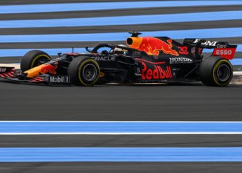 Gp Francia, Verstappen conquista la pole