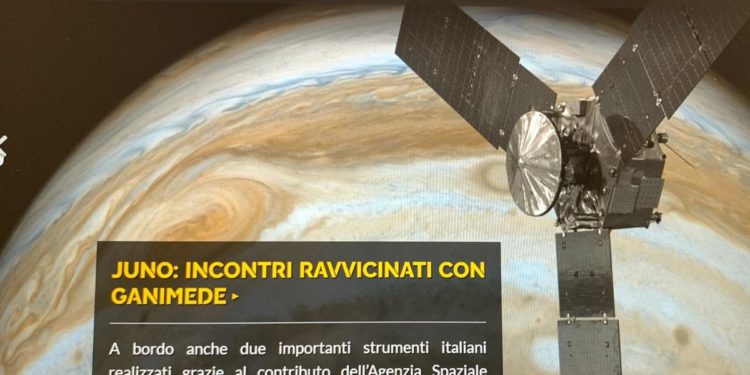 Spazio, per Juno incontro ravvicinato con la luna di Giove