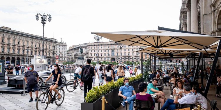 Zona bianca, regole: in Lombardia e Lazio stop coprifuoco