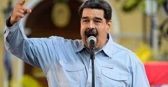 Venezuela, ira Caracas: “Raid Usa per avere il nostro petrolio”