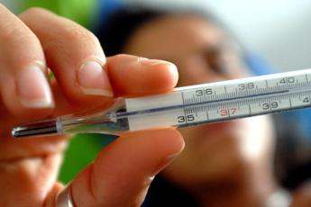 Influenza 2023, aumentano i casi: ecco quando sarà il picco