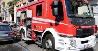 Roma, crolla palazzina abbandonata a Morlupo: si cerca una persona