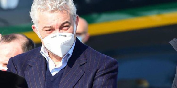 Inchiesta mascherine, Arcuri indagato per peculato e abuso d’ufficio