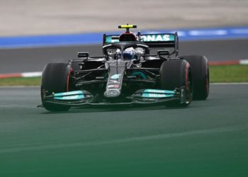 F1, Bottas in pole al Gp di Turchia