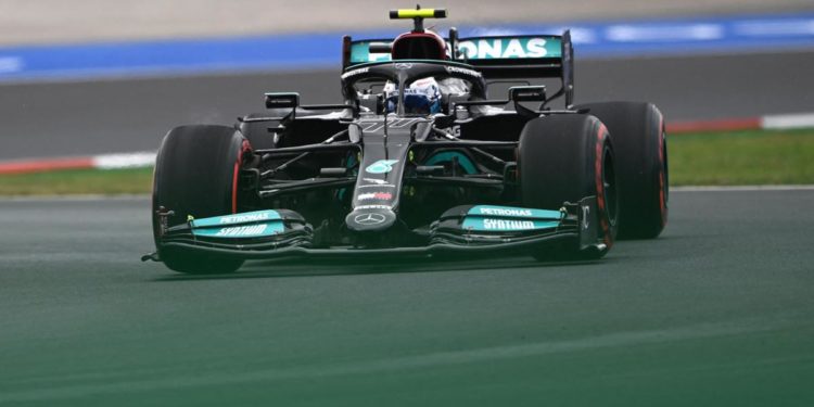 F1, Bottas in pole al Gp di Turchia