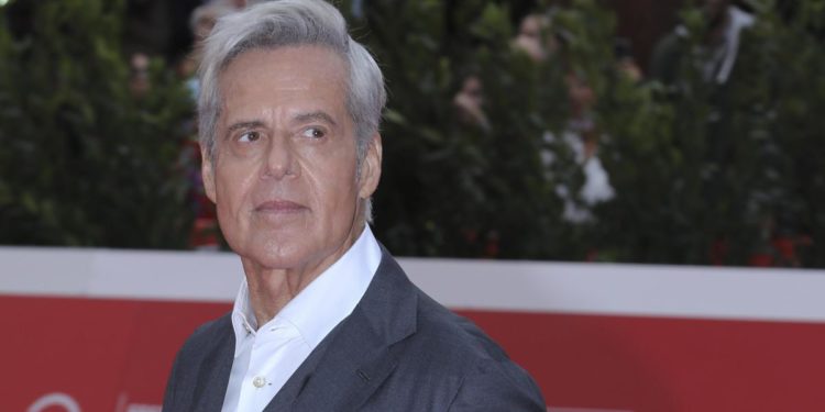 Sanremo, Claudio Baglioni confessa: “Non lo rifarei”