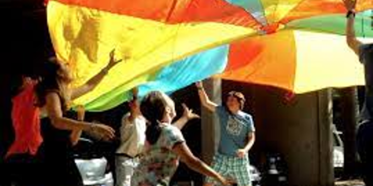 Covid, Leali (homeschooling): “Scuole clandestine no vax? E’ attacco a istruzione parentale”