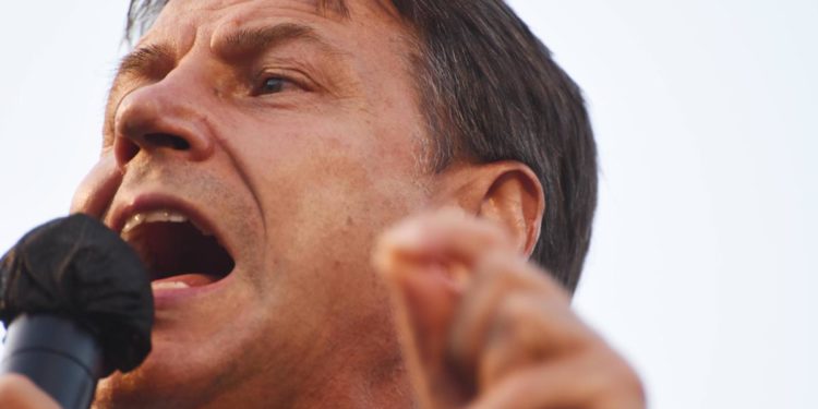 Ponte di Ferro Roma, Conte contro Meloni