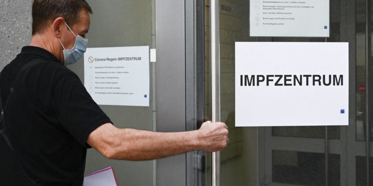 Covid oggi Germania, 11.644 contagi e 68 morti: il bollettino