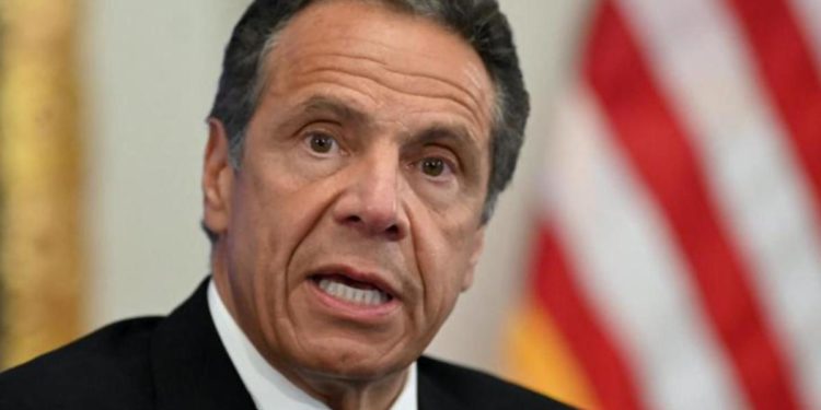 Usa, ex governatore Cuomo accusato di reati sessuali