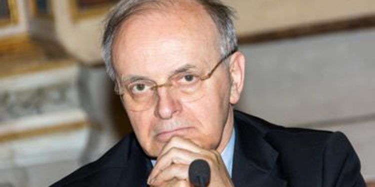 Csm, legale Davigo: “Attendiamo di leggere atti dopo chiusura indagine”