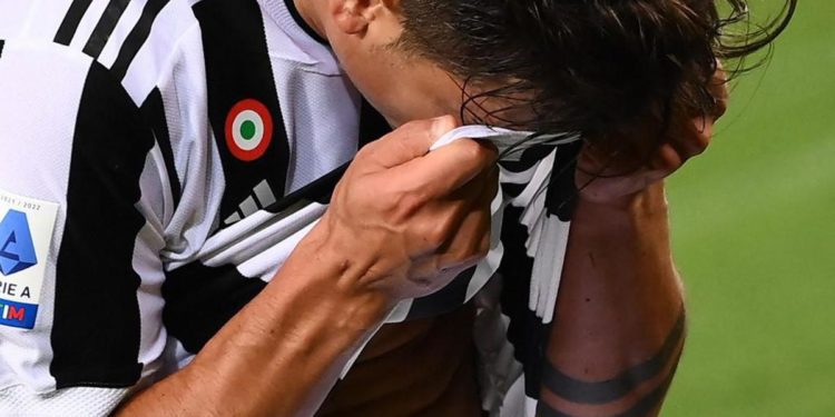 Verona-Juve 2-1, crisi bianconera e Allegri sprofonda