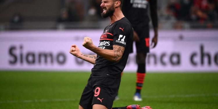 Milan-Verona 3-2, rimonta rossonera e primo posto