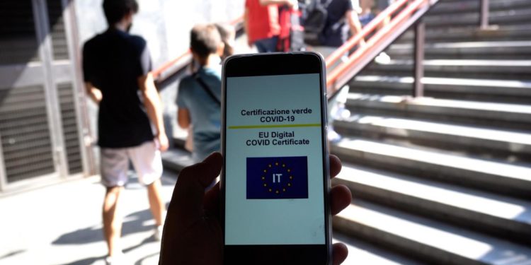 Green pass lavoro, portuali Trieste: “Via o quasi ogni porto si ferma”