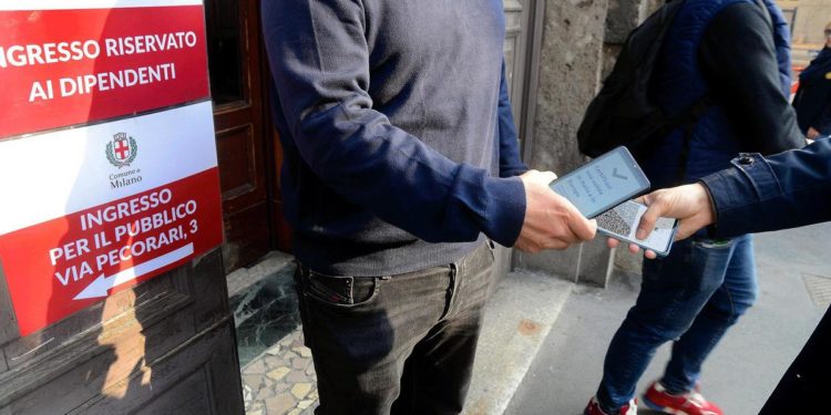 Green pass obbligatorio lavoro, nessuna criticità per uffici Pa
