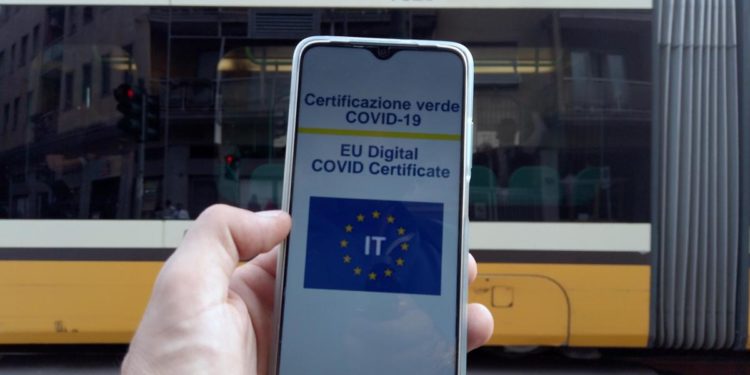 Green pass lavoro, per chi non ce l’ha niente Cig e assegni maternità o malattia