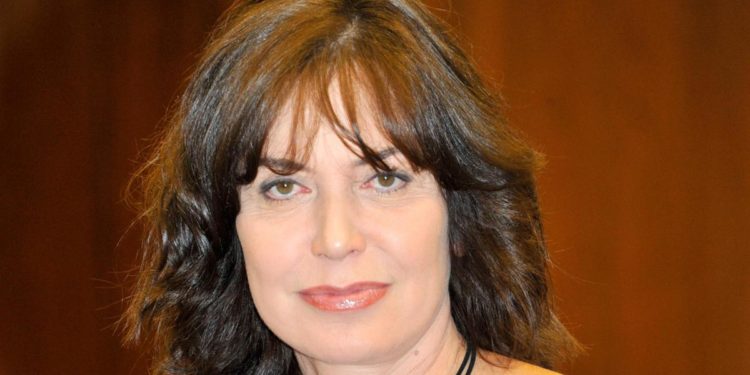 Lucano condannato, Sabina Guzzanti: “Sentenza fra le più luride che ricordo”